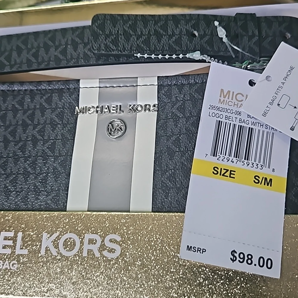 Michael Kors Adjustable belt bags festival ,concert bag - Picture 5 of 12
